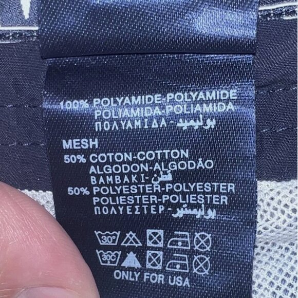 VILEBREQUIN Men’s Swimwear Large L Turtles Mesh Lined Limited Board Shorts - Picture 5 of 13